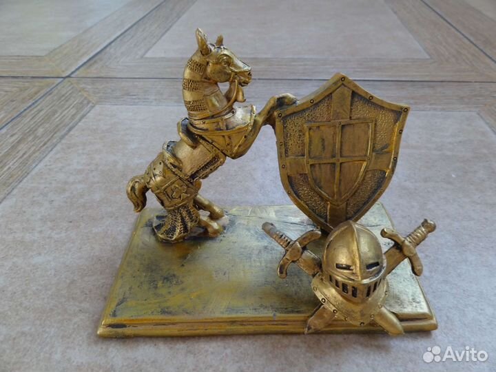 Подставка для телефона