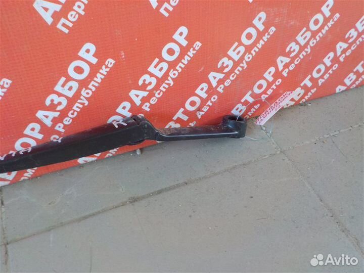 Поводок дворника правый LADA Granta FL 21127 2021