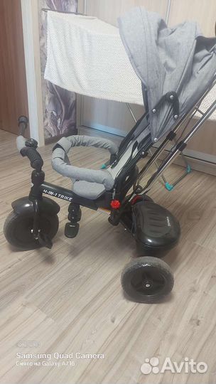 Трехколесный велосипед с родительской ручкой
