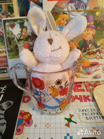 Алиса в стране чудес