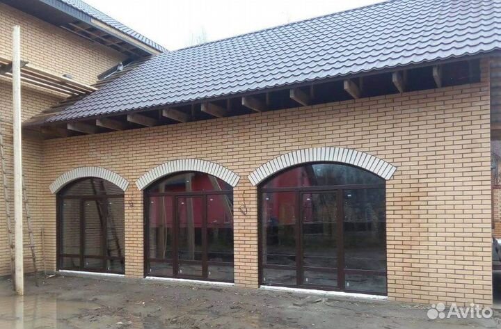 Остекление беседки с отделкой