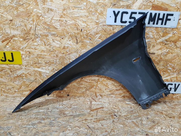 Крыло переднее правое BMW 3 E90/E91 E93 2008