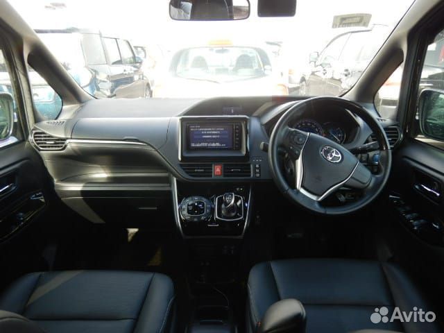 Toyota Esquire 1.8 CVT, 2018, 40 000 км