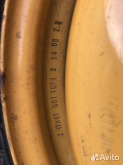 R17 Bridgestone Tracompa-2 145/70, PCD 5x114.3 DIA 67.1