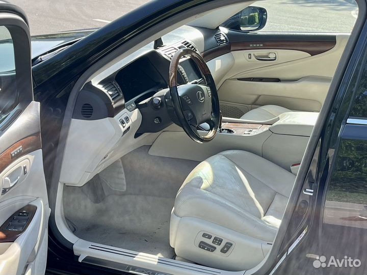 Lexus LS 4.6 AT, 2011, 199 000 км