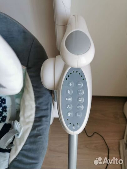 Качели электронные для новорождённых Geburt