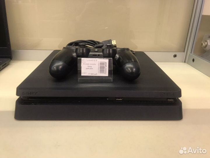 Sony playstation 4 slim