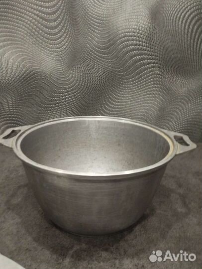 Чашка эмалированная, казан