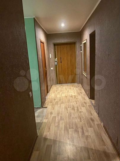 Комната 12 м² в 5-к., 3/5 эт.