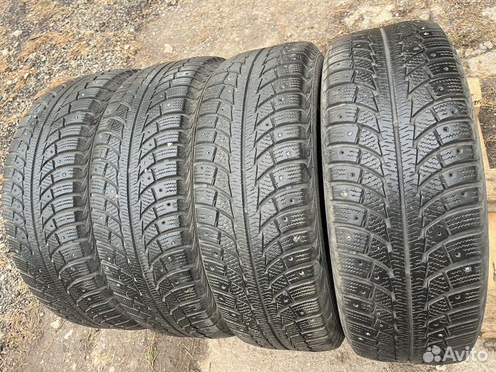 Gislaved Nord Frost 5 215/65 R16