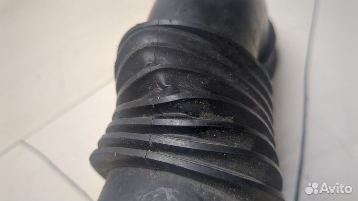 Патрубок воздушного фильтра Renault Master, 2006