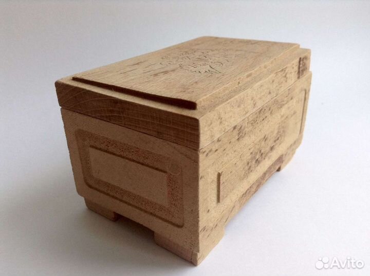 Шкатулка деревянная