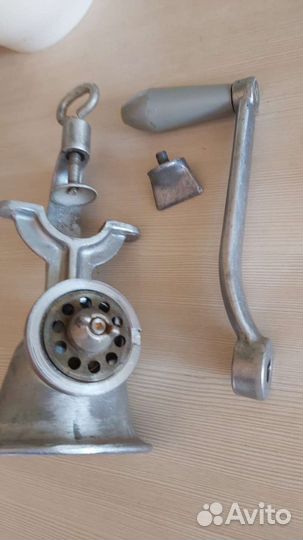 Мясорубка ручная