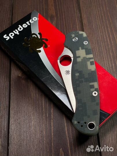 Нож Spyderco Paramilitary 2 Digital Camo C81gpcmo2