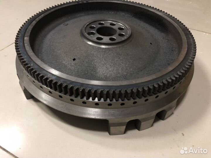 Маховик Hino 500