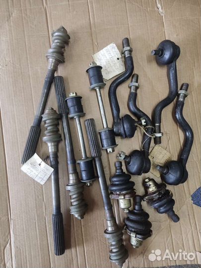 Автозапчасти Москвич