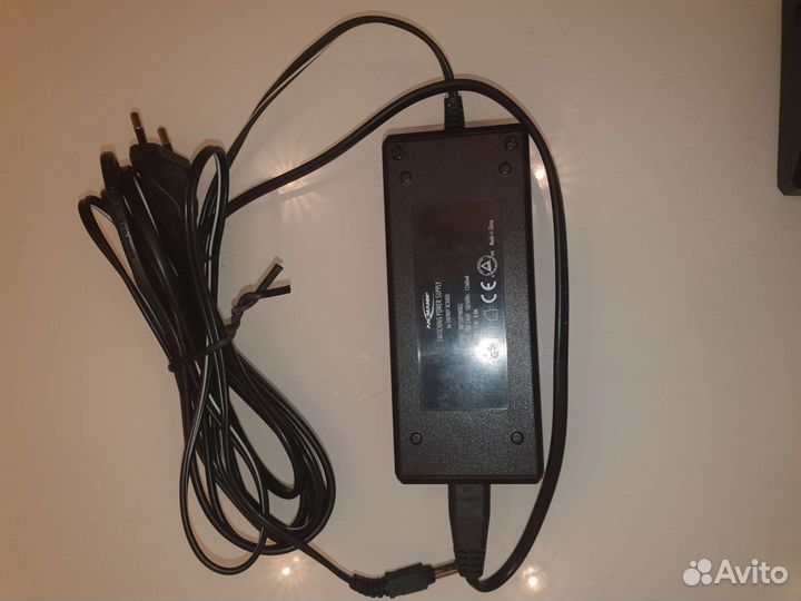 Зарядное устройство energy XC 3000