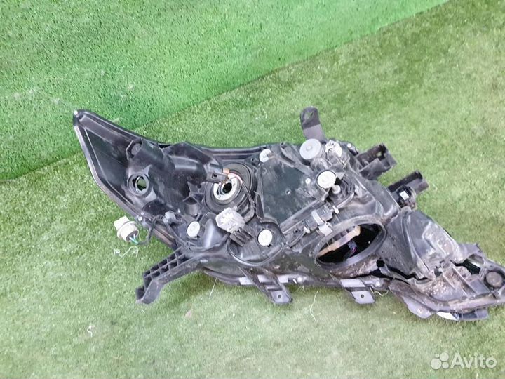 Фара левая Toyota Land Cruiser Prado