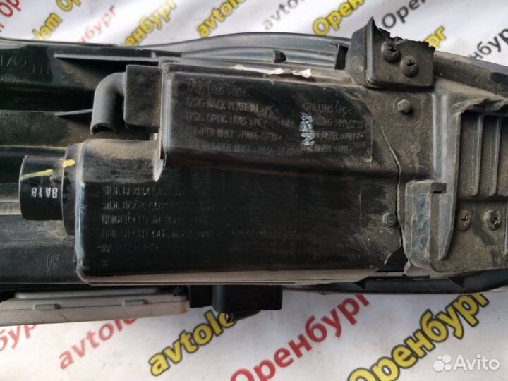 Фара левая Kia Stinger