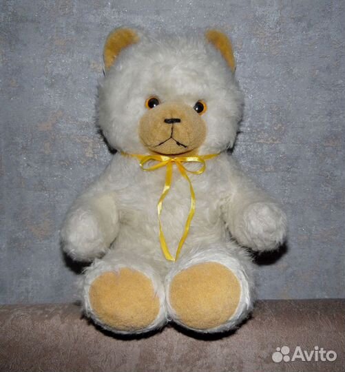 Два медвежонка ГДР