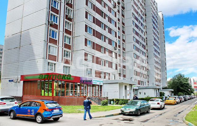 Декабристов 20 фото 64 м2/Продажа торгового помещения на выходе из мет в Москве Продажа коммерческой