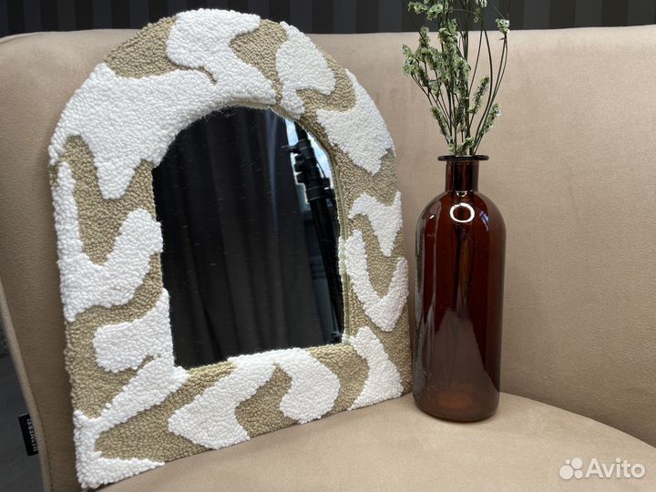 Зеркало в раме