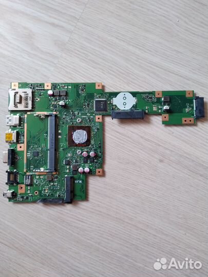 Аsus X553M в разбор