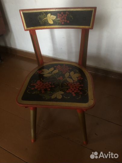 Детский стульчик Хохлома