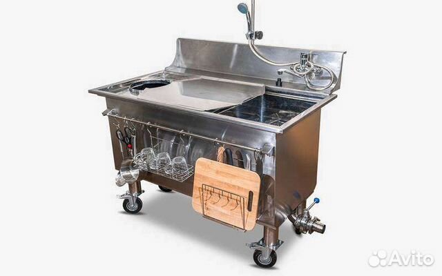 Передвижной разделочный стол с мойкой