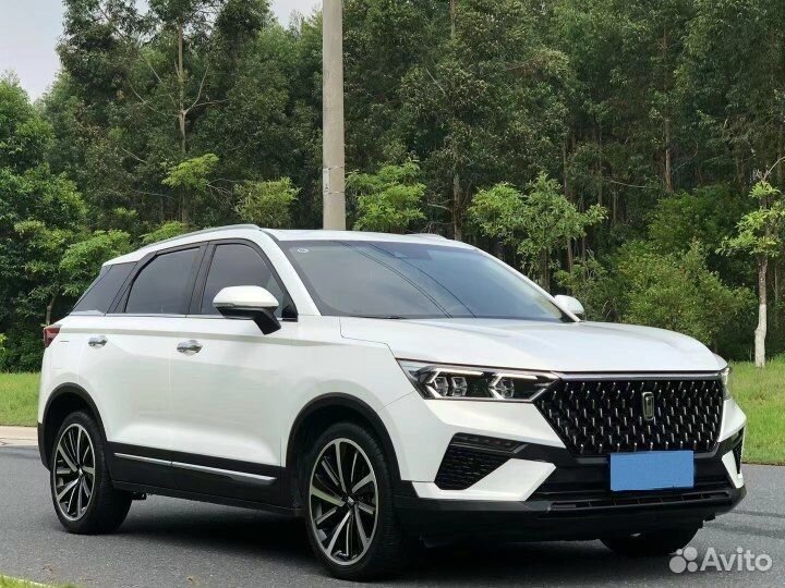 FAW Bestune T77 1.5 AMT, 2019, 43 000 км