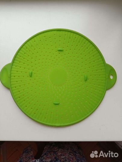 Универсальная крышка из силикона