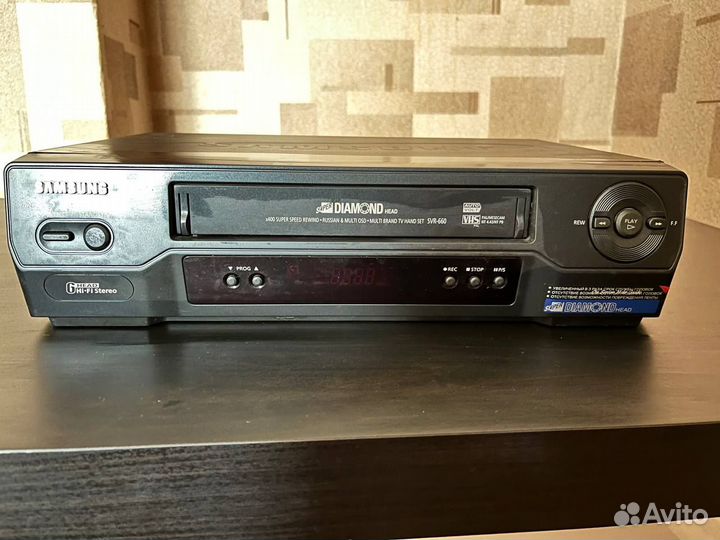 Видеомагнитофон Samsung SVR-660 + фильмы VHS