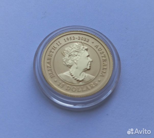 Золотая монета 