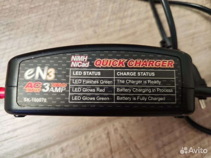 Зарядное устройство ScyRc с аккумулятором