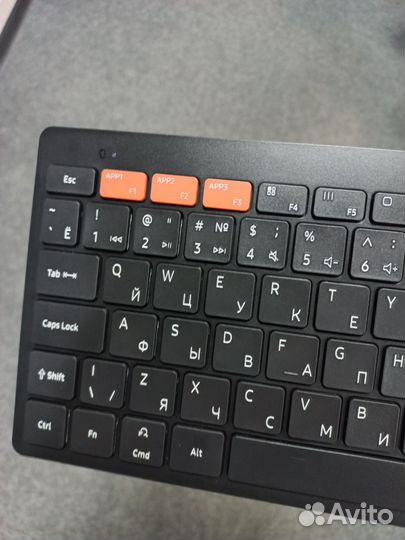 Клавиатура Samsung SMART Keyboard Trio 500