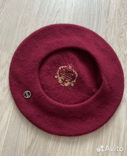 Берет женский