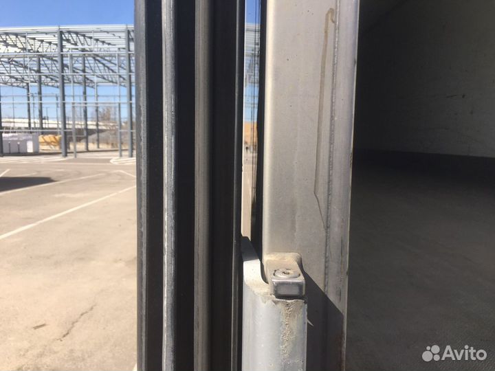 Полуприцеп рефрижератор Schmitz Cargobull SKO 24, 2013