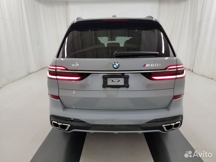BMW X7 4.4 AT, 2022, 1 км