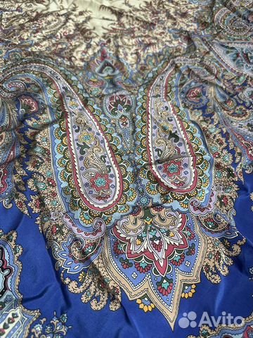 Платок новый 100 шелк 130см