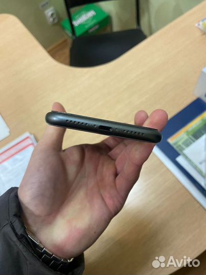 iPhone 11 64gb торг