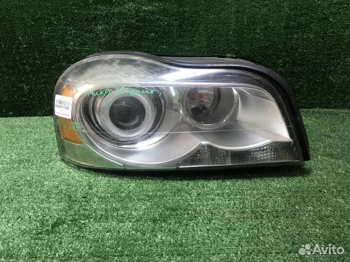 Фара правая Volvo XC90