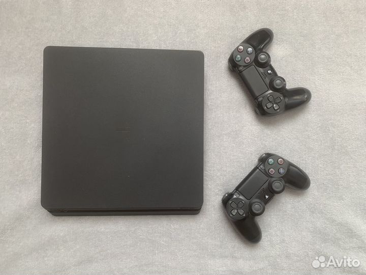 Sony PS4 slim