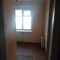 4-к. квартира, 60 м², 2/5 эт.