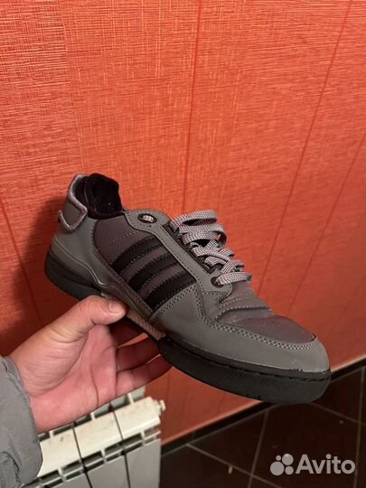 Кроссовки adidas bad bunny