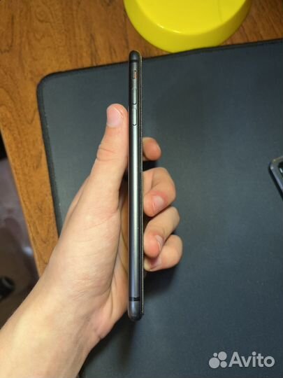 iPhone 8 Plus, 64 ГБ