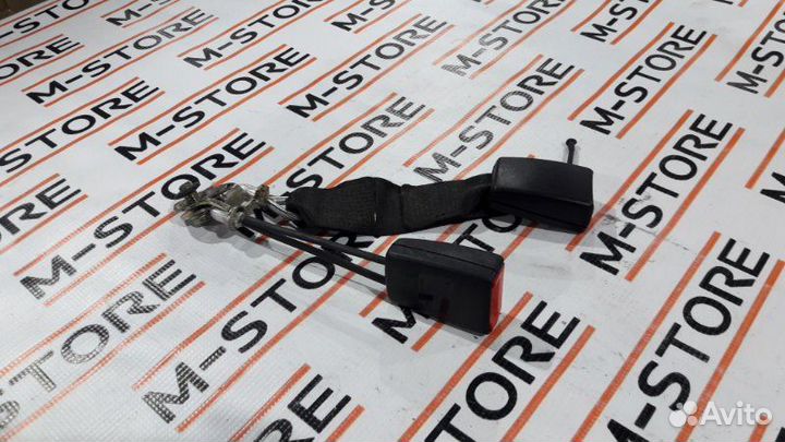 Замок ремня безопасности задний Mercedes-Benz