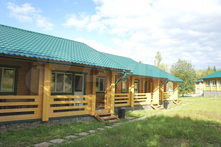 Таунхаус 303 м² на участке 30 сот.