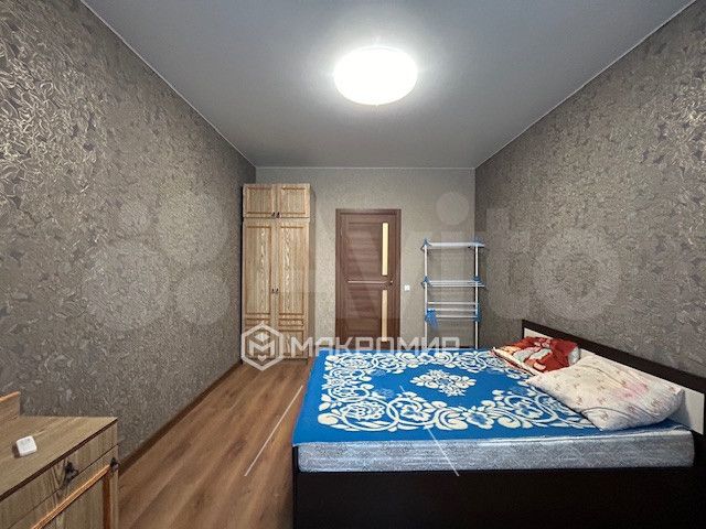 2-к. квартира, 65 м², 6/10 эт.