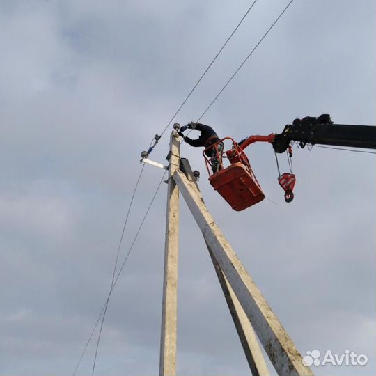 Электрик. Установка опор, подключение домов