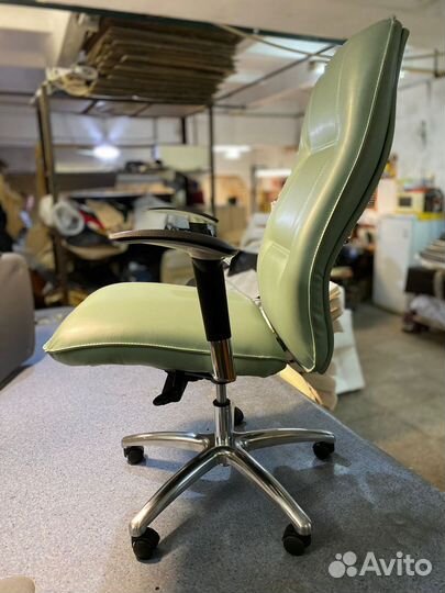 Компьютерное кресло